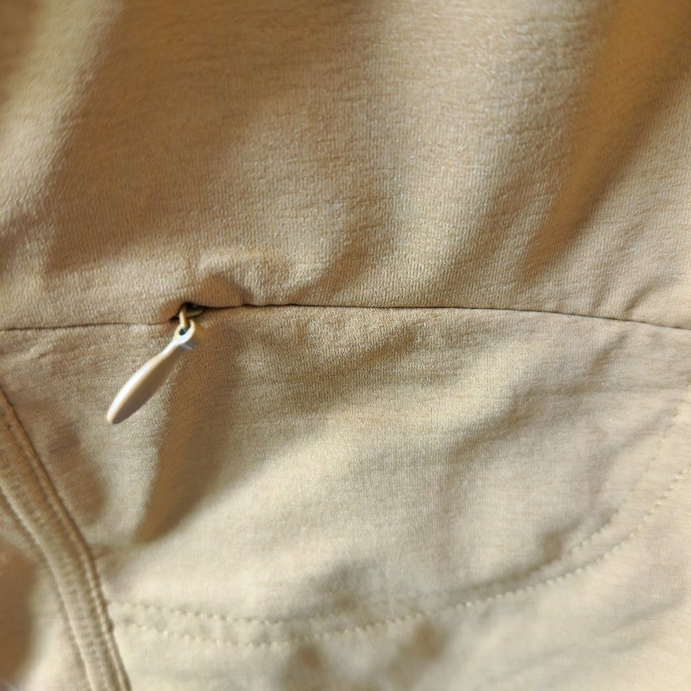 420. Zyia Canyon Shorts - Dark Tan |L NWOT - Picture 4 of 5
